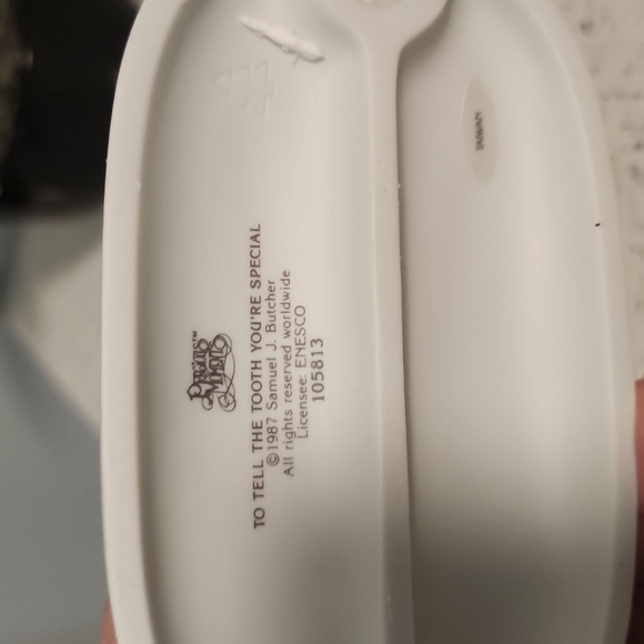 Precious Moments - Picture 8 of 12